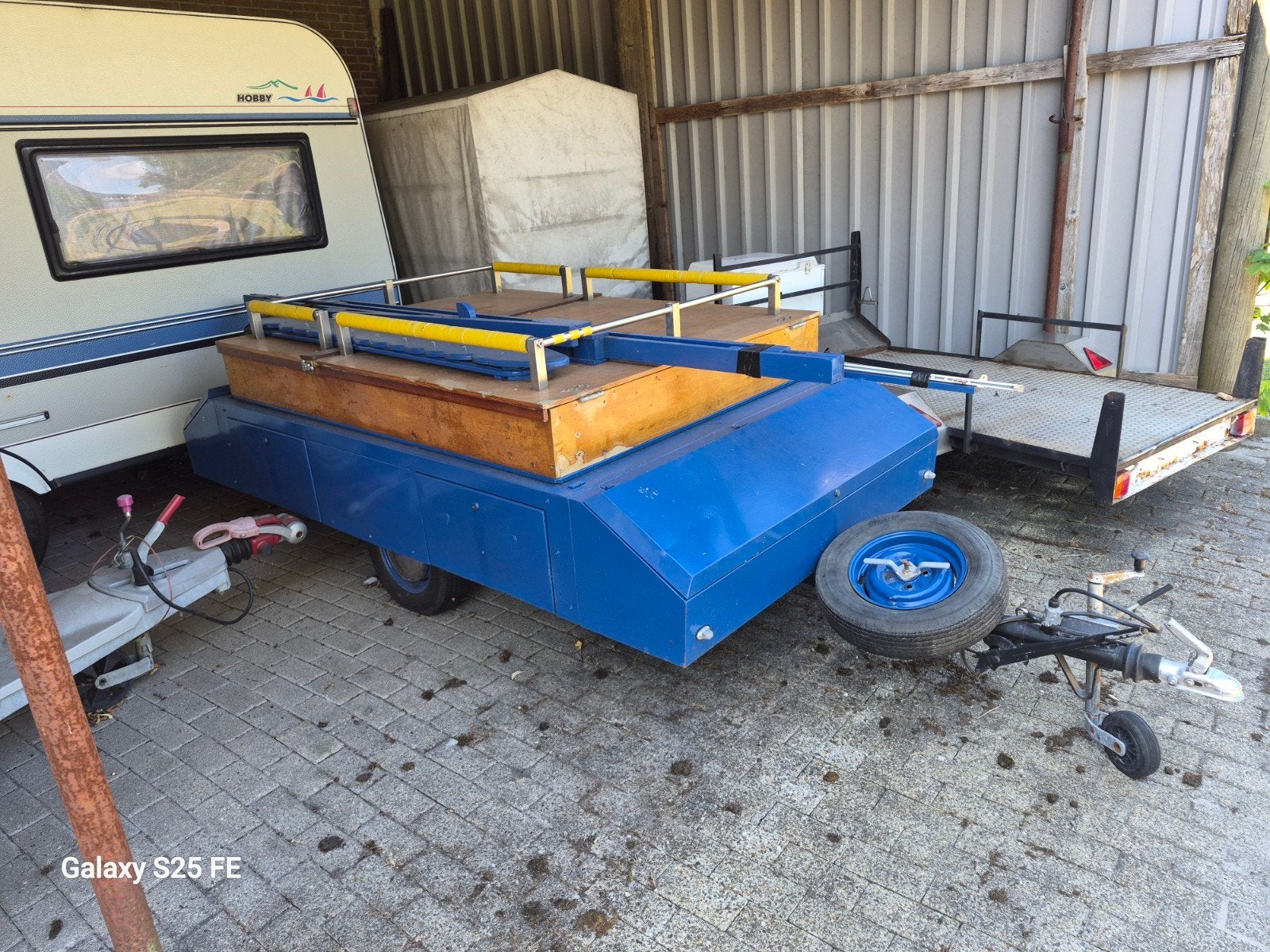 Omgebouwde vouwwagen / marktkraam, Caravans en Kamperen, Vouwwagens, Ophalen, Blauw, Overige merken