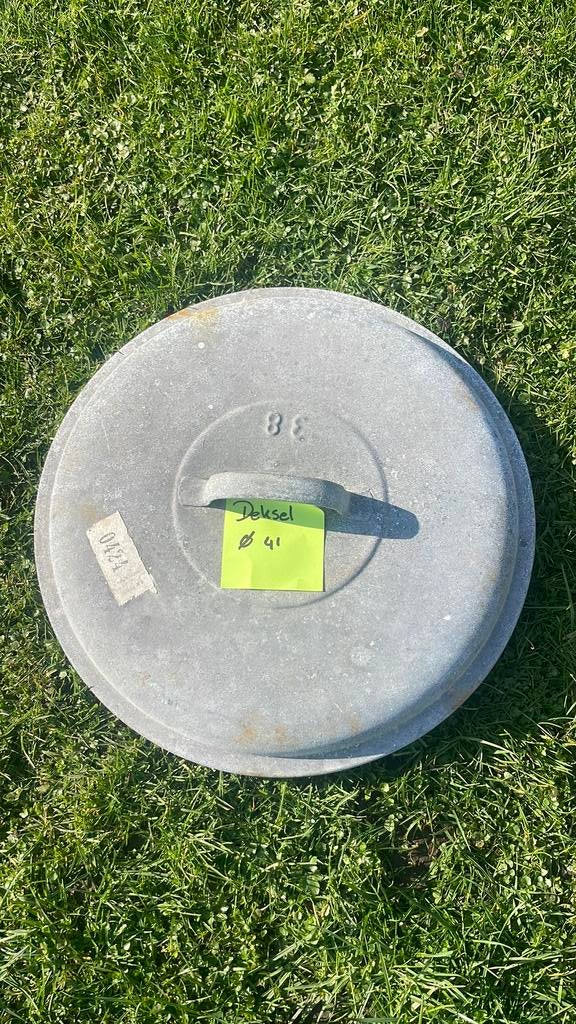 Zinken deksel, Ophalen, Gebruikt, Minder dan 30 cm, Rond