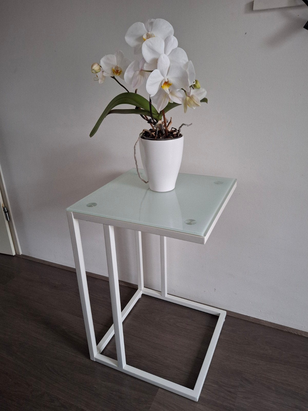 Bijzettafel wit met glazen blad, Ophalen, Minder dan 55 cm, Gebruikt, Vierkant
