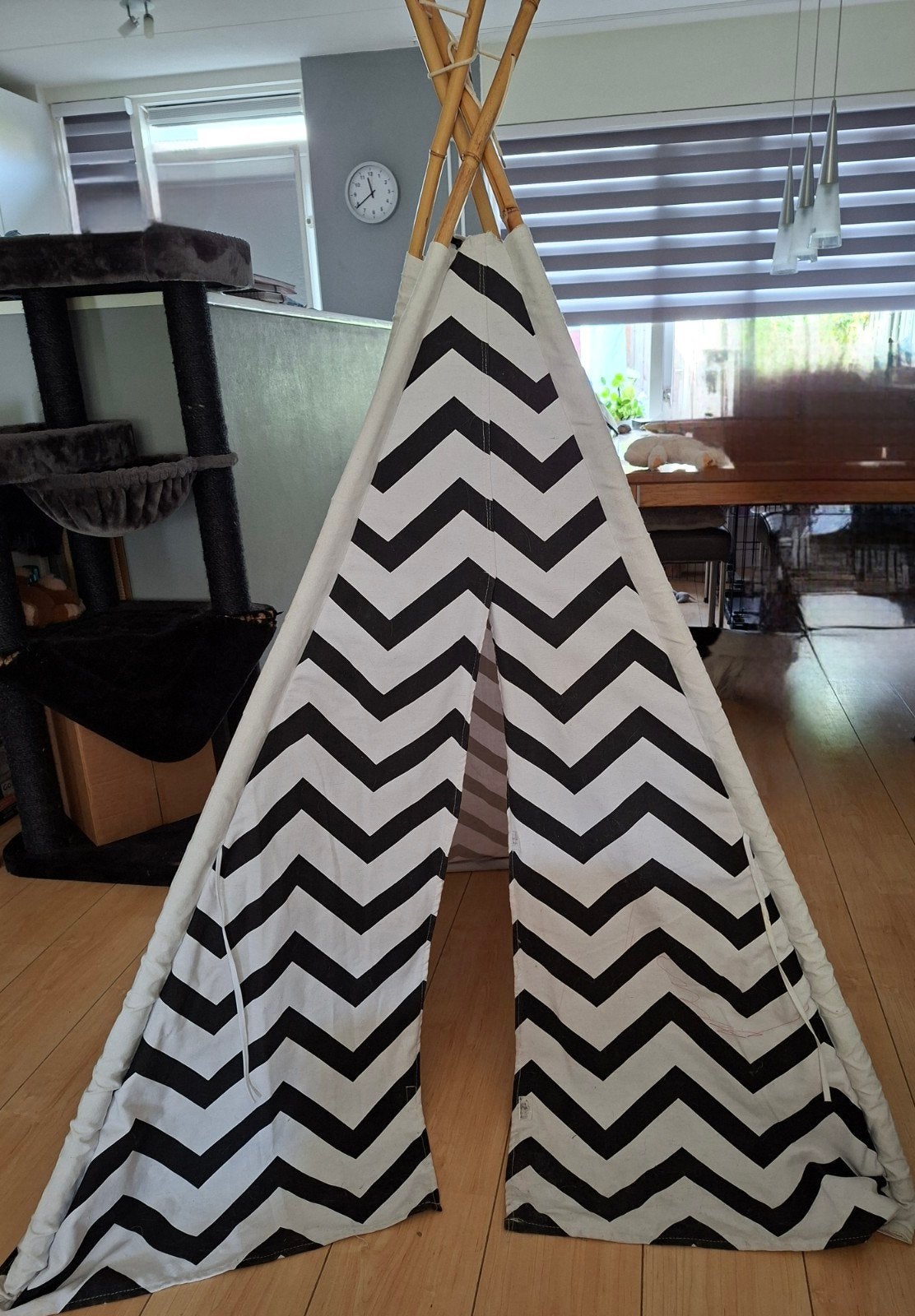 Kinder tipi tent zwart-wit zigzag patroon, Kinderen en Baby's, Ophalen, Zo goed als nieuw
