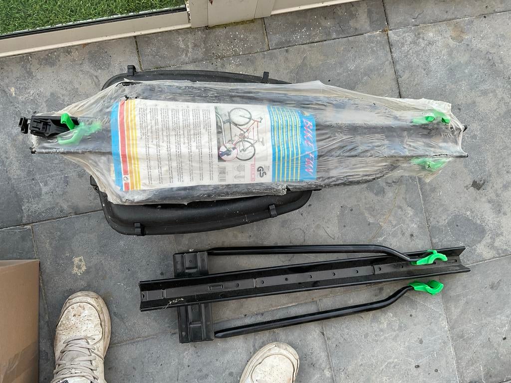 Nieuwe fietsendrager in verpakking, Auto diversen, Fietsendragers, Ophalen of Verzenden, Nieuw, Dakdrager
