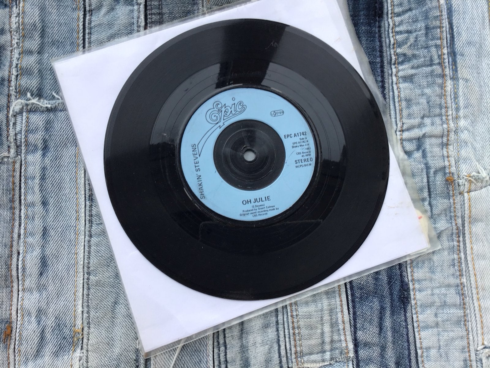 Shakin' Stevens - Oh Julie 7 inch single (Pop), Gebruikt, 7 inch, Ophalen of Verzenden, Pop