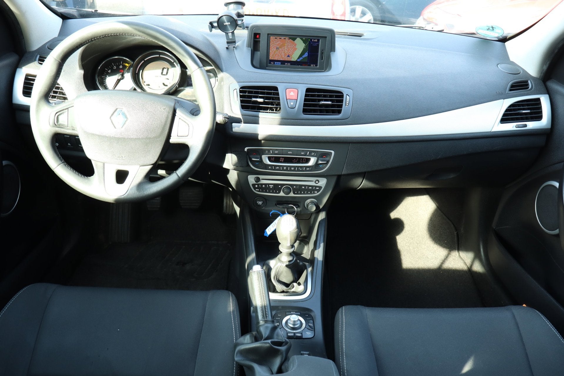 Foto 4 van Renault Mégane Estate 1.4 TCe Dynamique , NAVI, AIRCO, PDC,