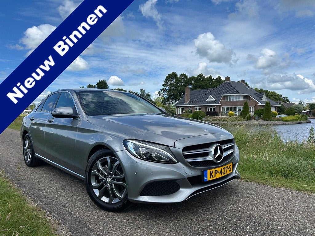 Mercedes-Benz C-Klasse 180 Prestige | Trekhaak | Stoelverwar, Auto's, Automaat, Euro 6, Bedrijf, Sedan