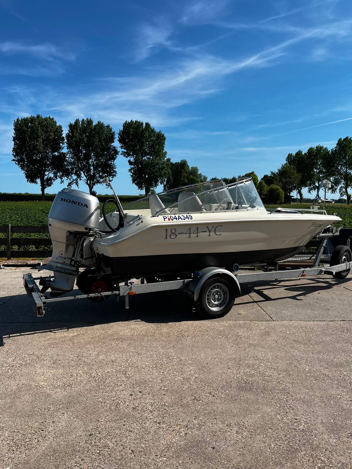 Crescent Cremo met Honda 90 pk mooie trailer + dieptemeter, Ophalen, Overige merken, Gebruikt, 70 tot 120 pk