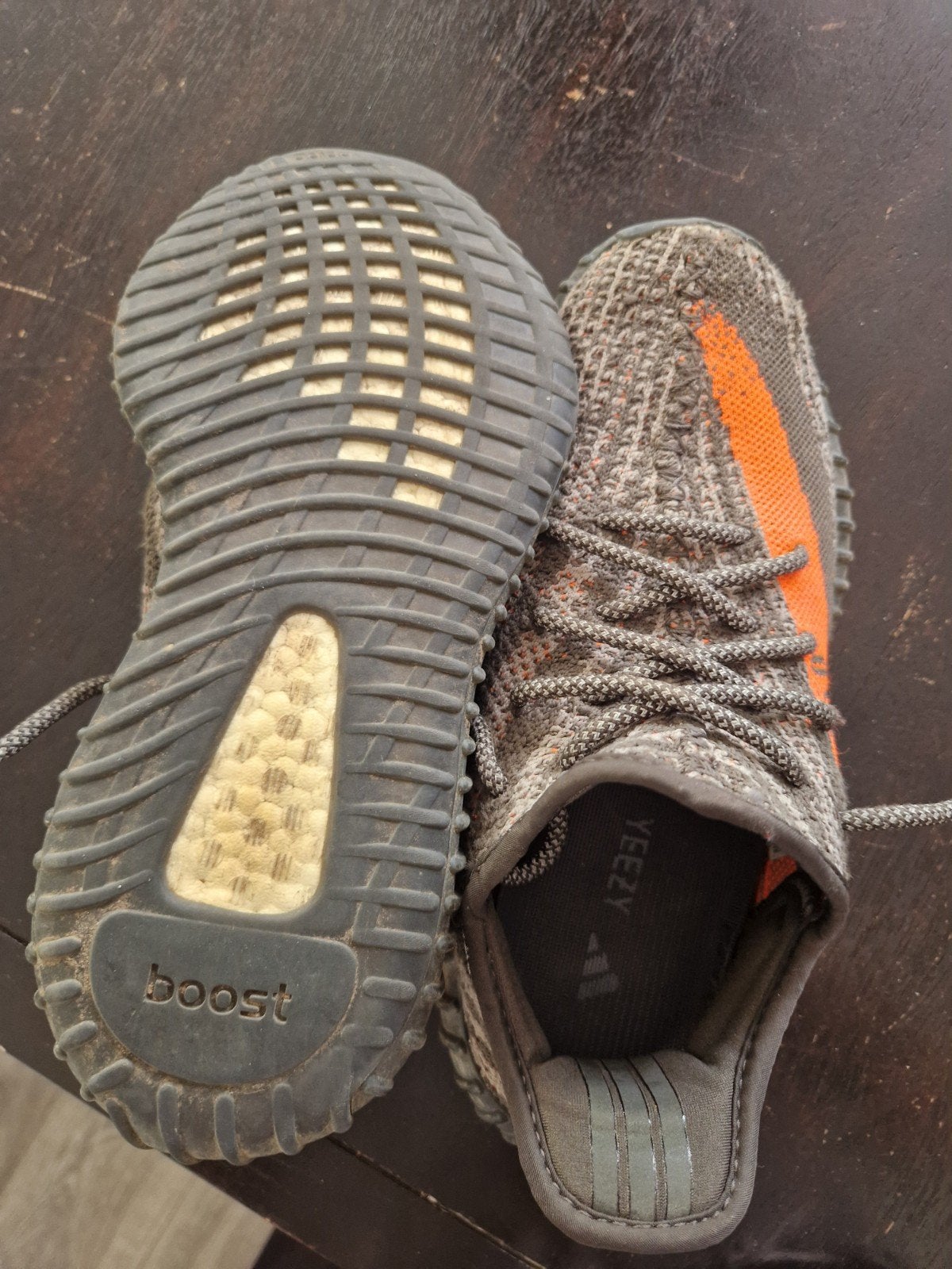 Yeezy, Ophalen of Verzenden, Zo goed als nieuw, Zwart