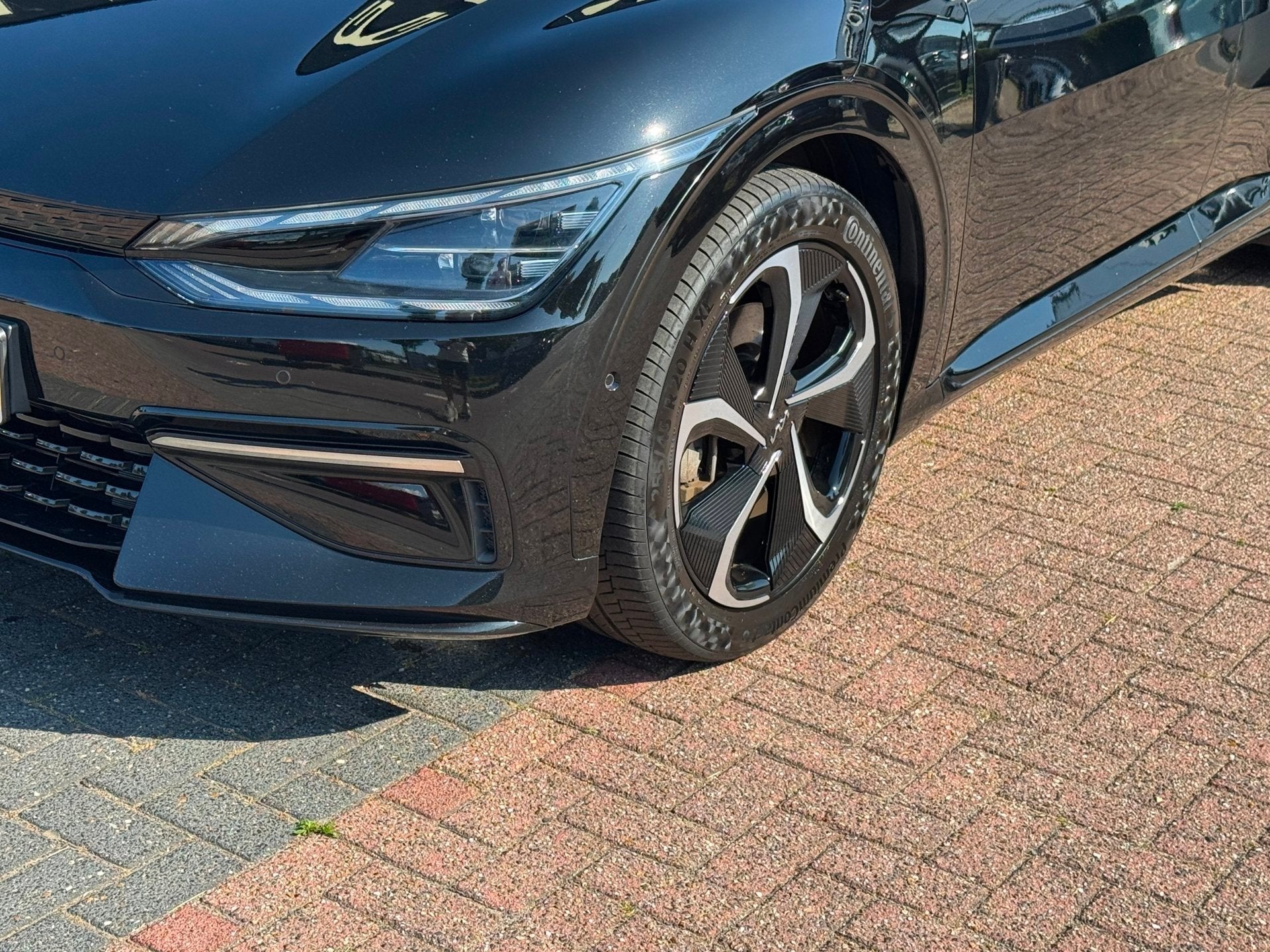 Kia EV6 GT-Line AWD 77.4 kWh AUT|NAV|CAM|ACC|PANO|SOH 99,1%, Auto's, Kia, Automaat, Gebruikt, Zwart, Grijs