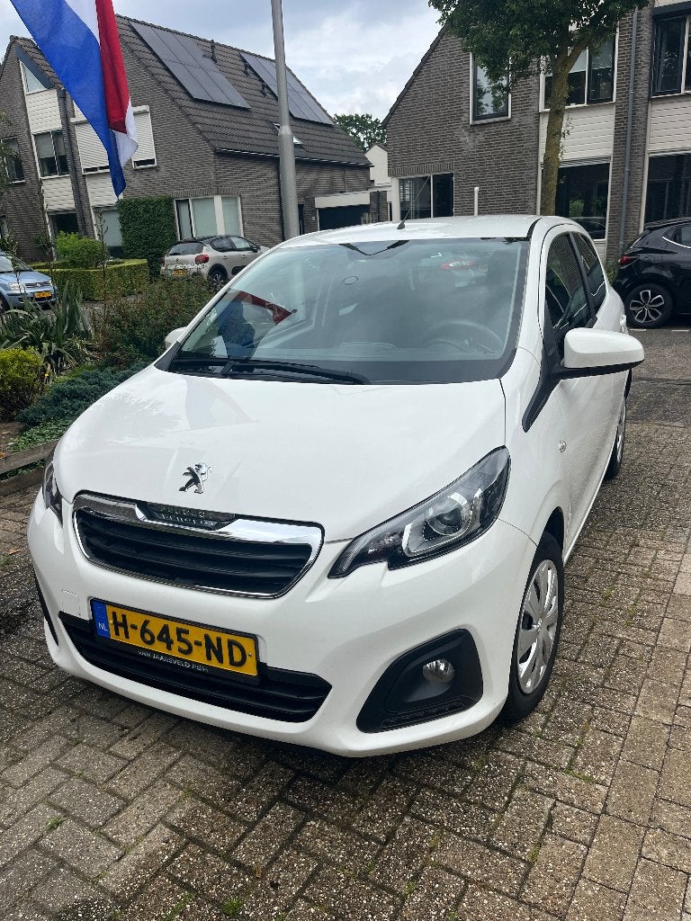 Peugeot 108 1.0 E-vti 72pk 5D 2020 Wit, Auto's, Peugeot, Stof, 4 stoelen, Wit, Origineel Nederlands