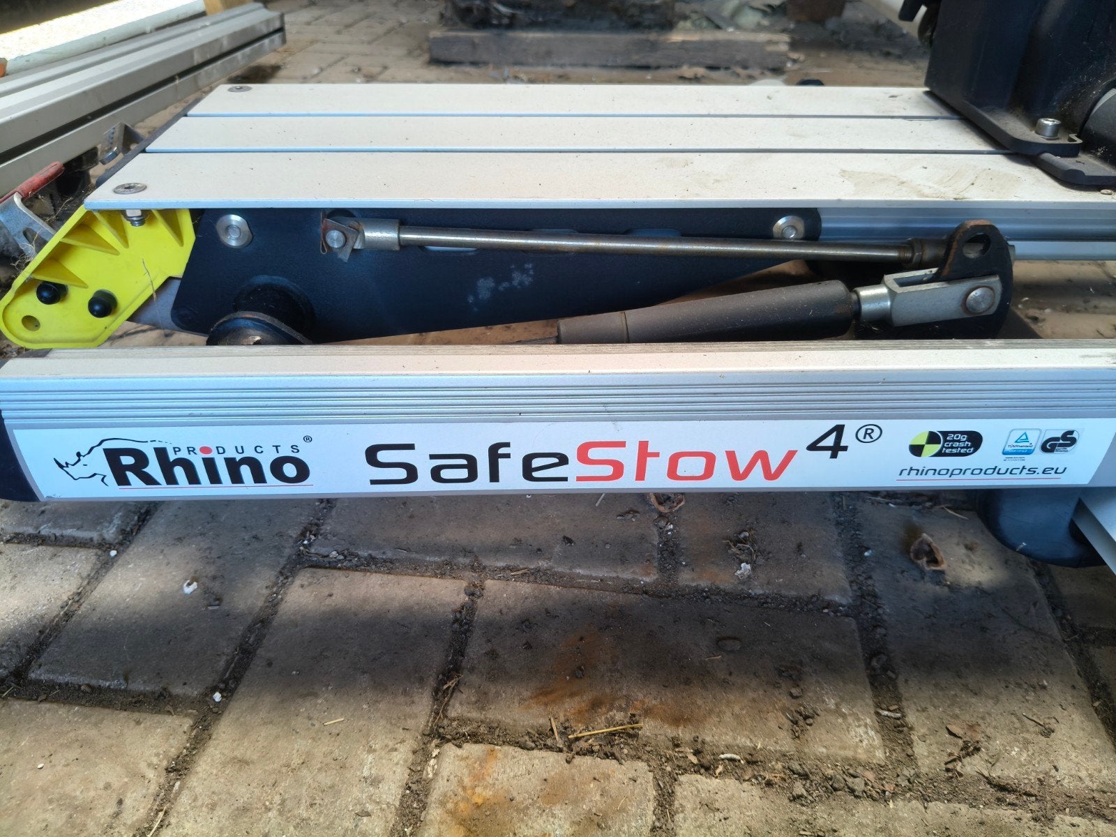 Rhino SafeStow 4 dubbele ladderlift, Ophalen, Gebruikt