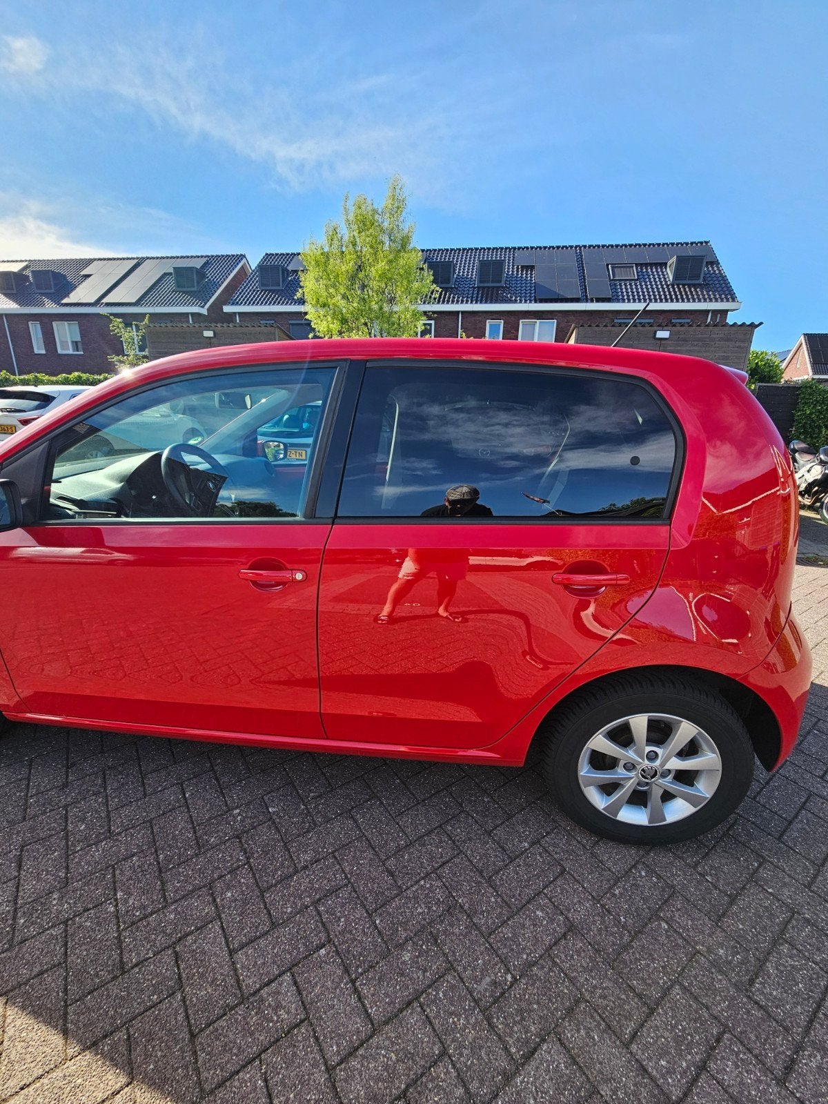 Škoda Citigo 1.0 5-deurs

Te koop aangeboden: een nette en, Ophalen, Gebruikt, Skoda