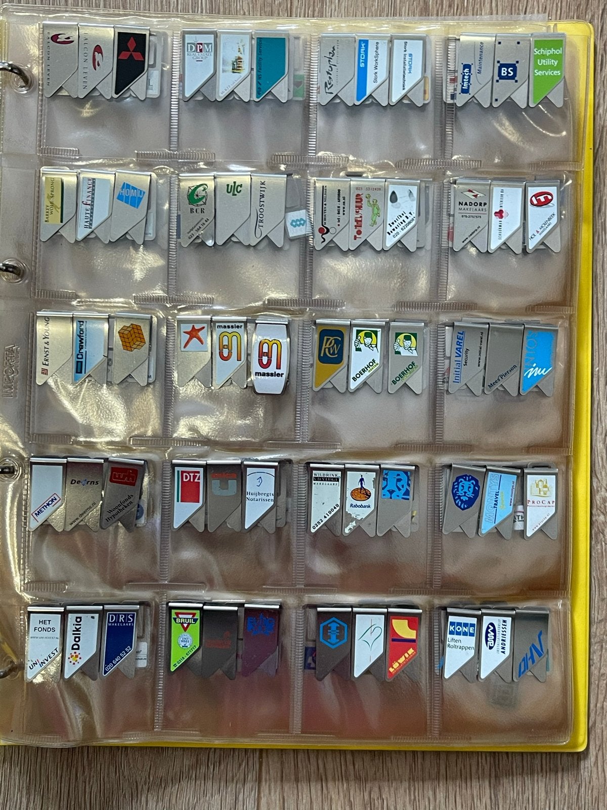 Grote verzameling paperclips van diverse bedrijven, Ophalen of Verzenden, Zo goed als nieuw