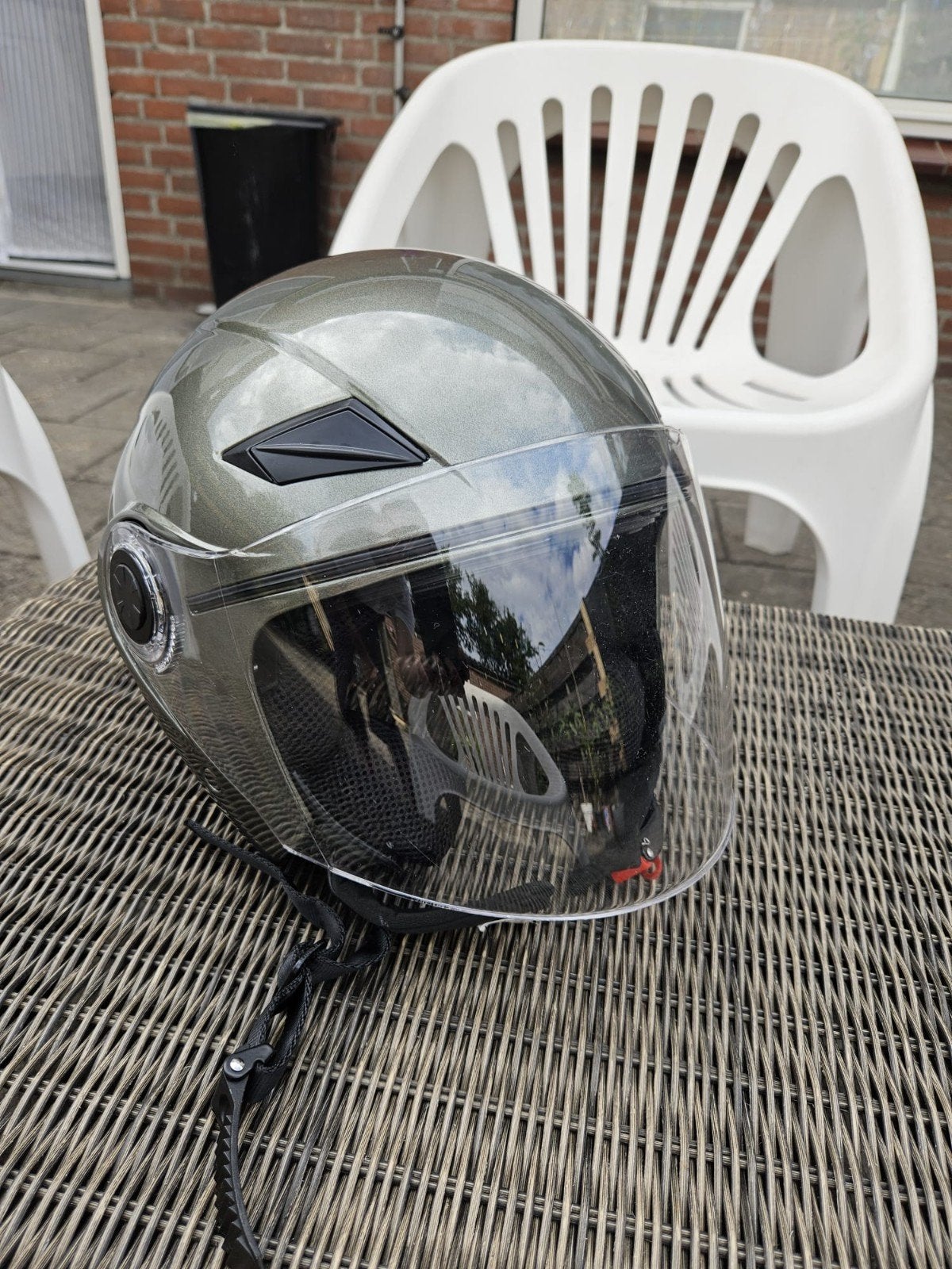 Mooie en comfortabele motorhelm - Ideaal voor elke rit, Motoren, Ophalen, Integraalhelm