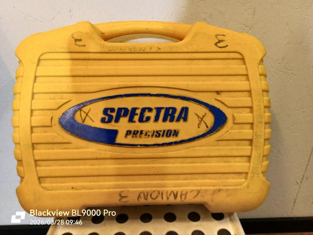 Spectra Precision kruislijnlaser - Zeer goede staat, Ophalen of Verzenden, Gebruikt