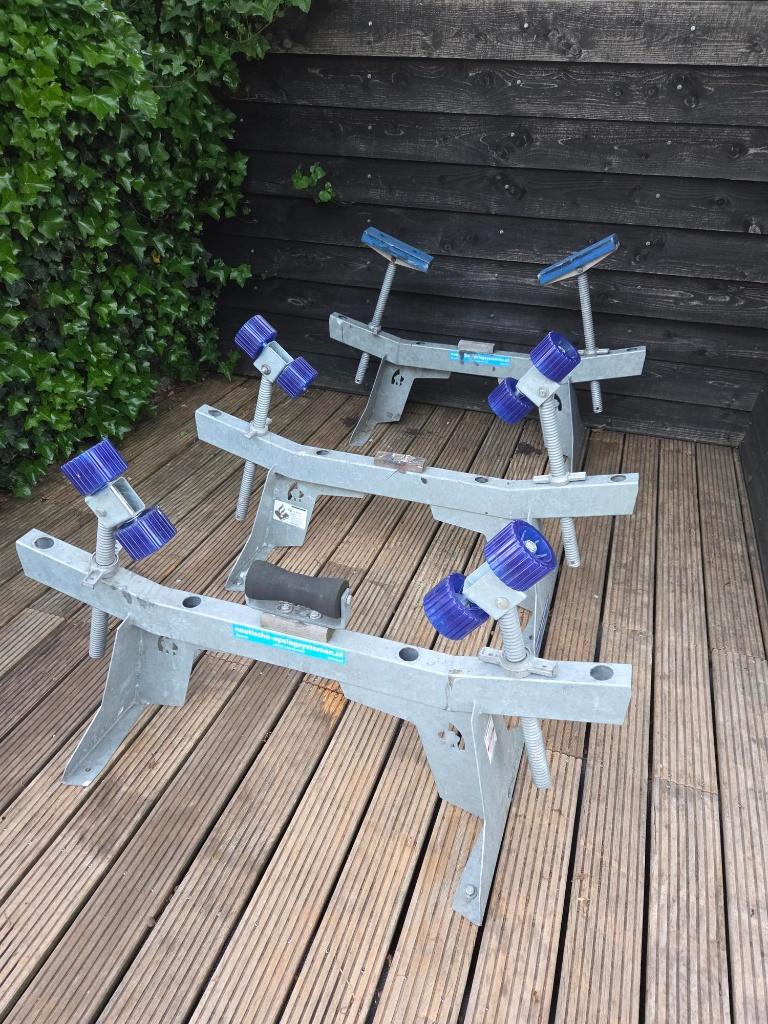Bootbokken, bootopslag, kantelsysteem, steigerhelling, Watersport en Boten, Ophalen, Zo goed als nieuw, Onderhoud en Reparatie