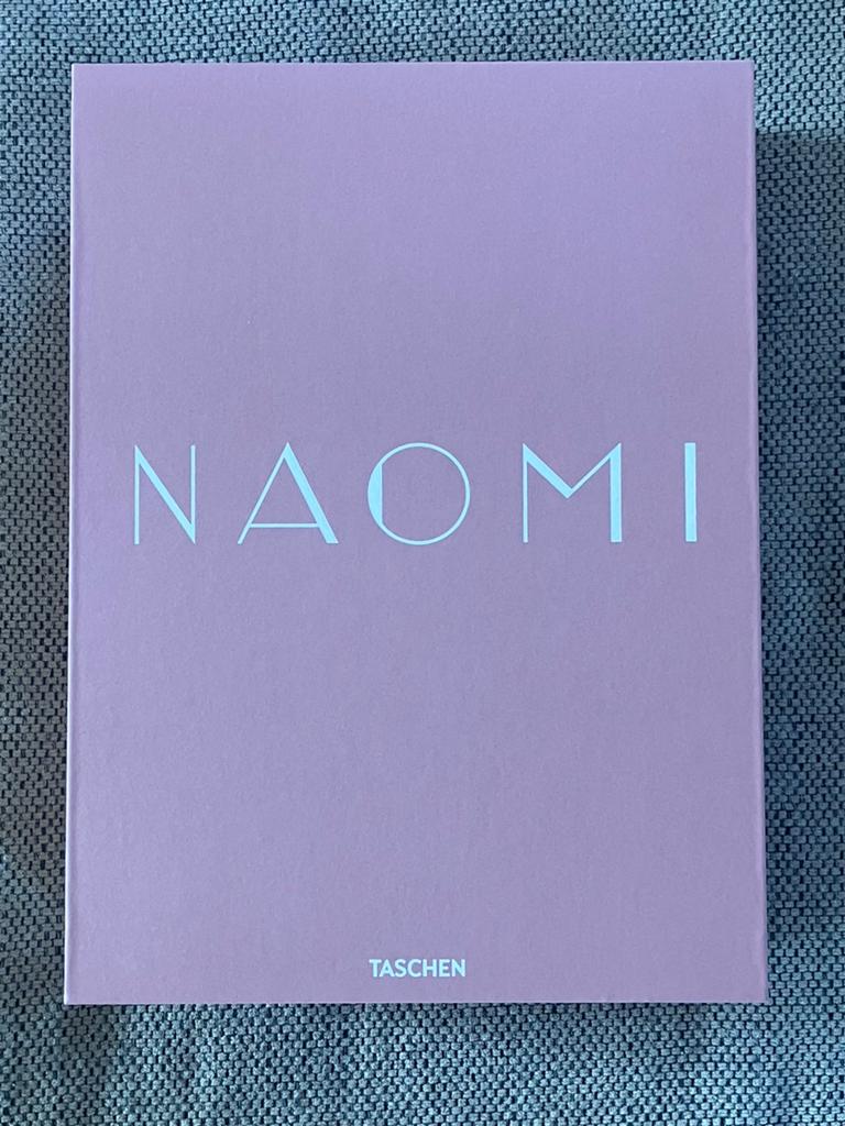 Naomi box (Taschen) Campbell, Ophalen of Verzenden, Zo goed als nieuw, Fotografen