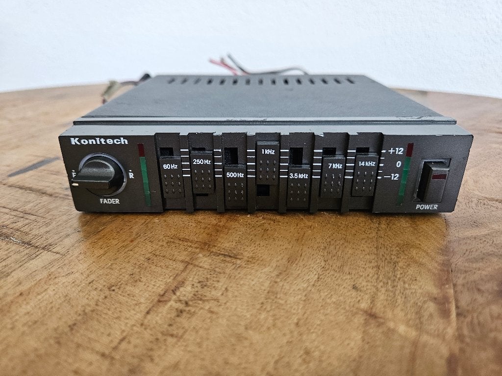 Konitech autoradio equalizer., Ophalen of Verzenden, Nieuw