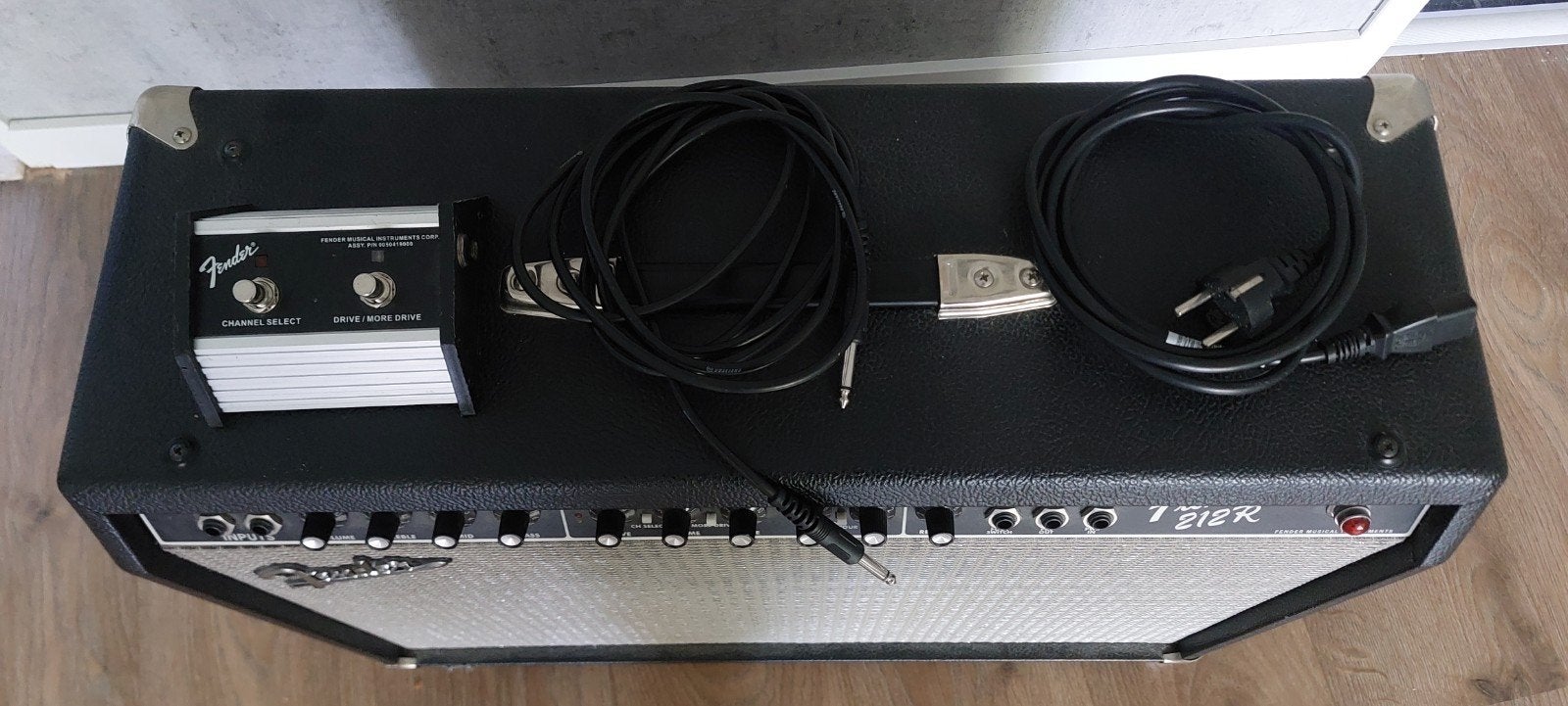 Fender Frontman 212R Gitaarversterker, Ophalen, Gebruikt, Gitaar, 100 watt of meer