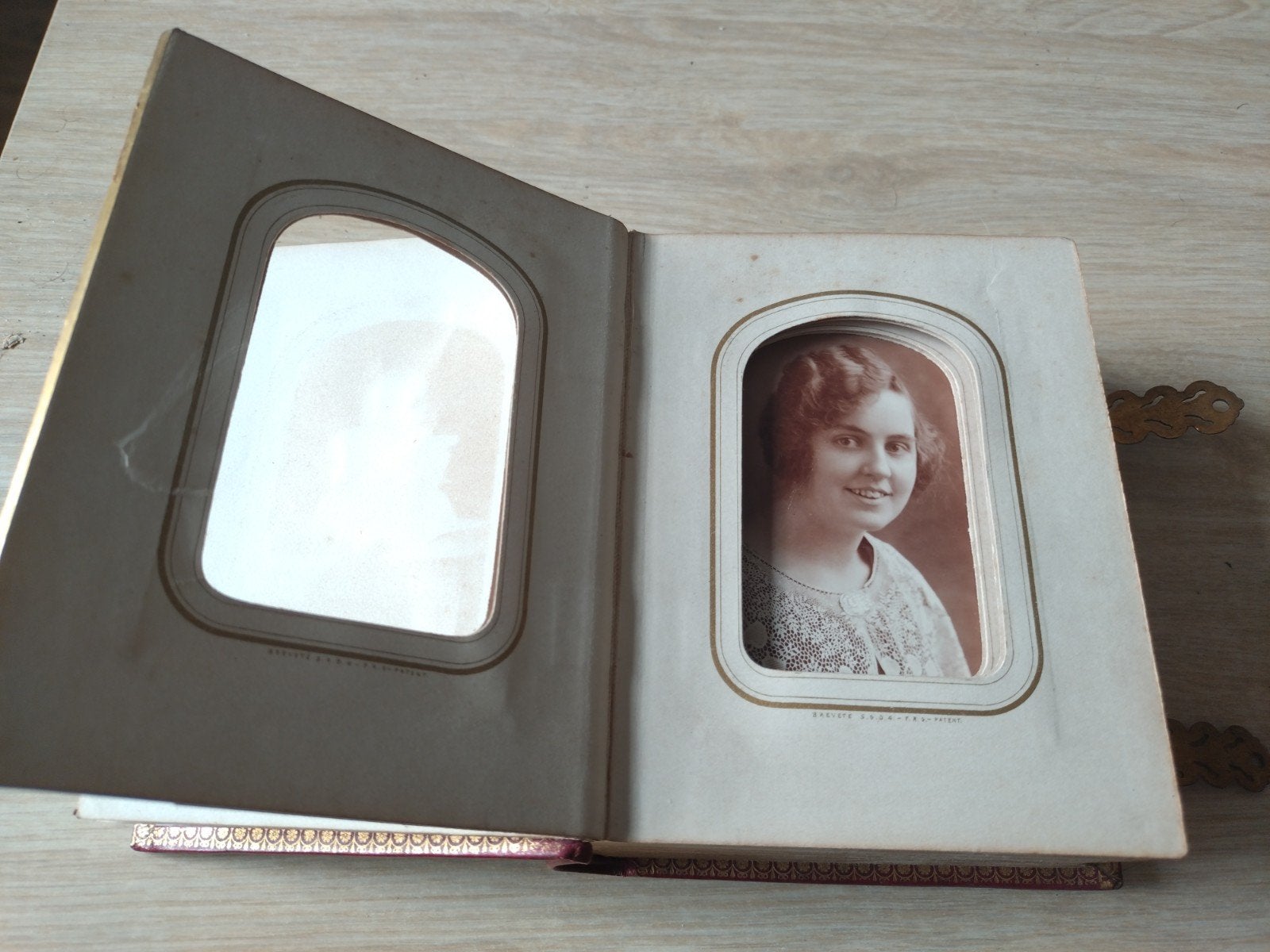Antiek Fotoalbum, 19e eeuw, Gebruikt, Foto, Ophalen of Verzenden, Voor 1940