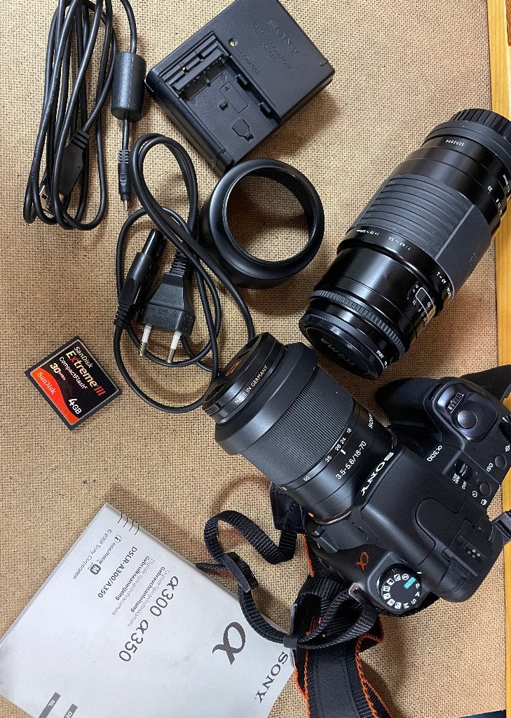 Sony A300 camera met objectieven, Audio, Tv en Foto, Ophalen, Spiegelreflex, Bodydop, Zo goed als nieuw