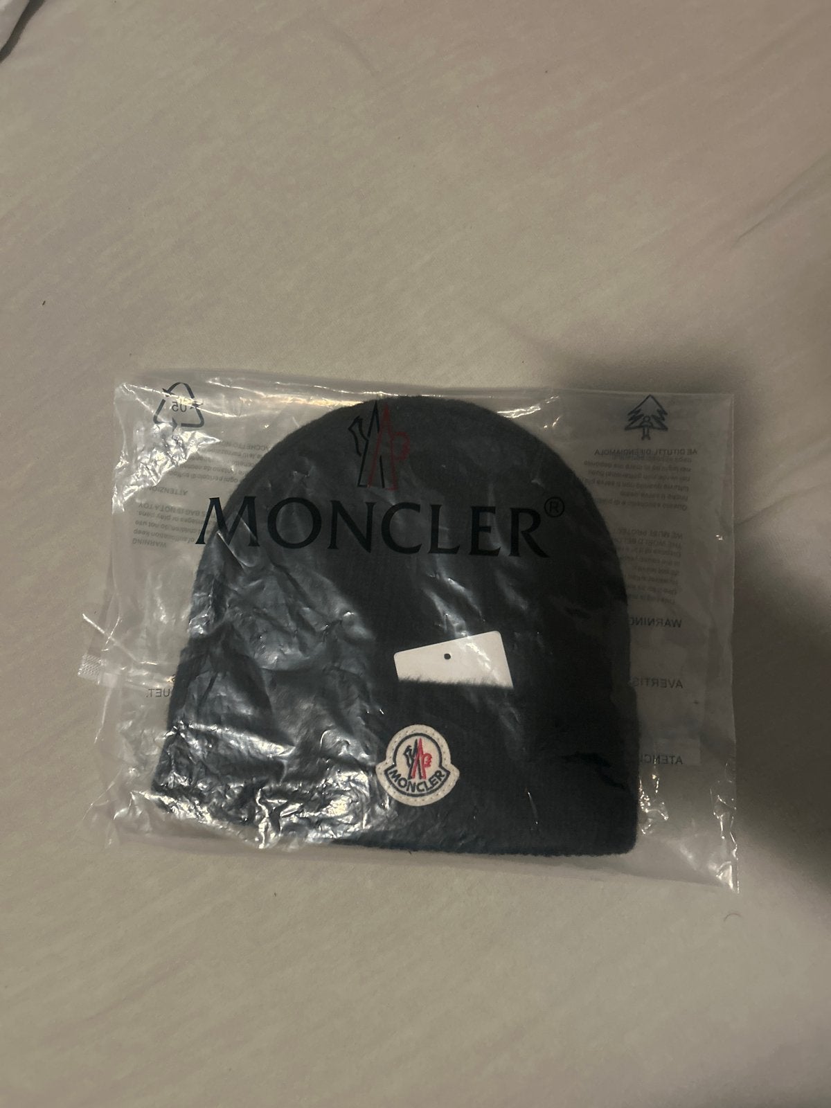Moncler Muts Zwart/Grijs - Nieuw, Ophalen of Verzenden, Nieuw, Muts