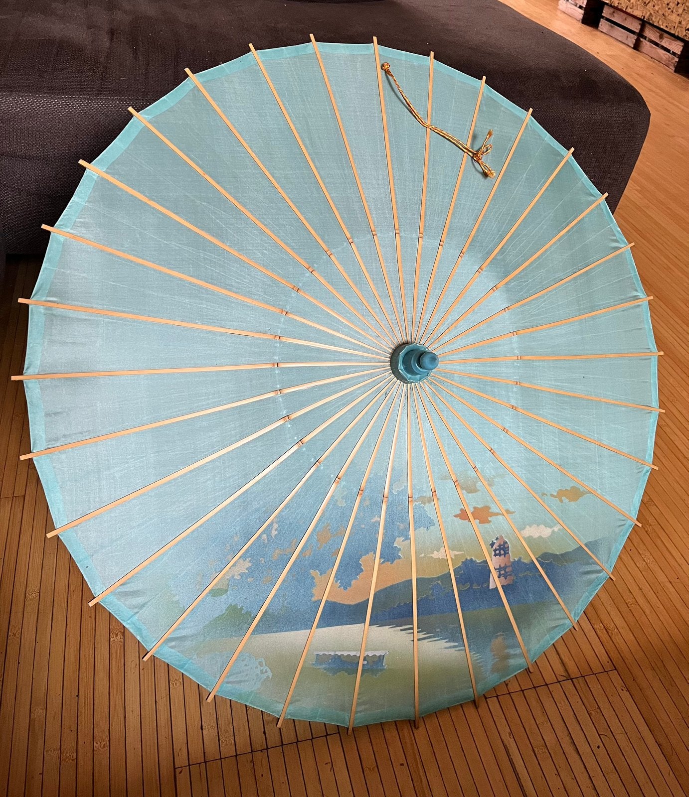 Oosterse vinrage parasol met bamboe, Ophalen of Verzenden, Zo goed als nieuw
