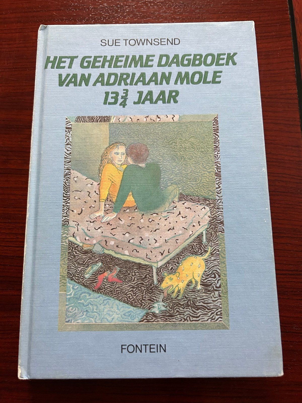Het Geheime Dagboek van Adriaan Mole 13¾ Jaar - Sue Townsend, Ophalen of Verzenden, Zo goed als nieuw, Nederland