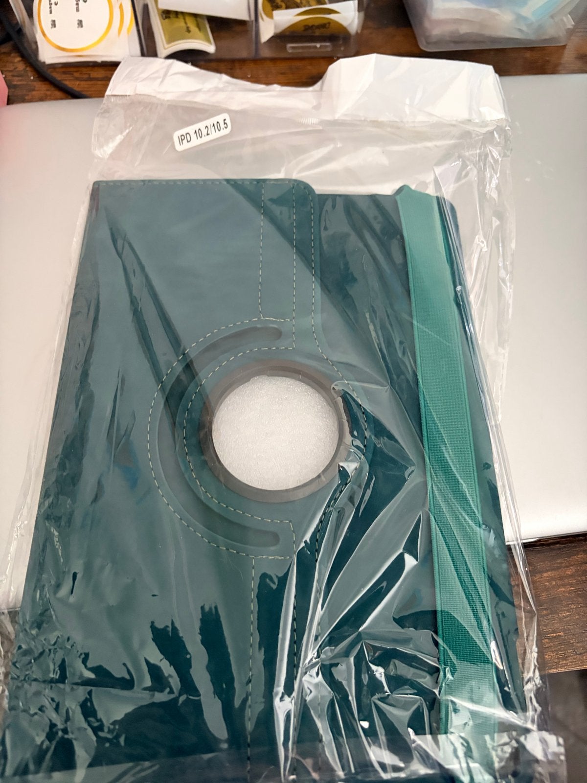 Nieuwe iPad hoes 10.2/10.5 inch - Past niet, Ophalen of Verzenden, Nieuw, 10 inch, Bescherming voor- en achterkant
