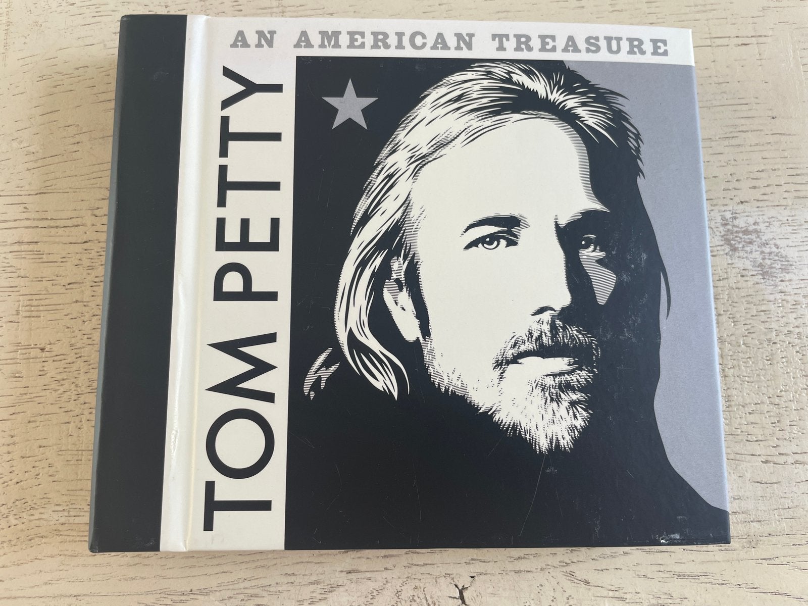 Tom Petty An American Treasure Deluxe, Rock, Speciale editie, Ophalen of Verzenden, Zo goed als nieuw