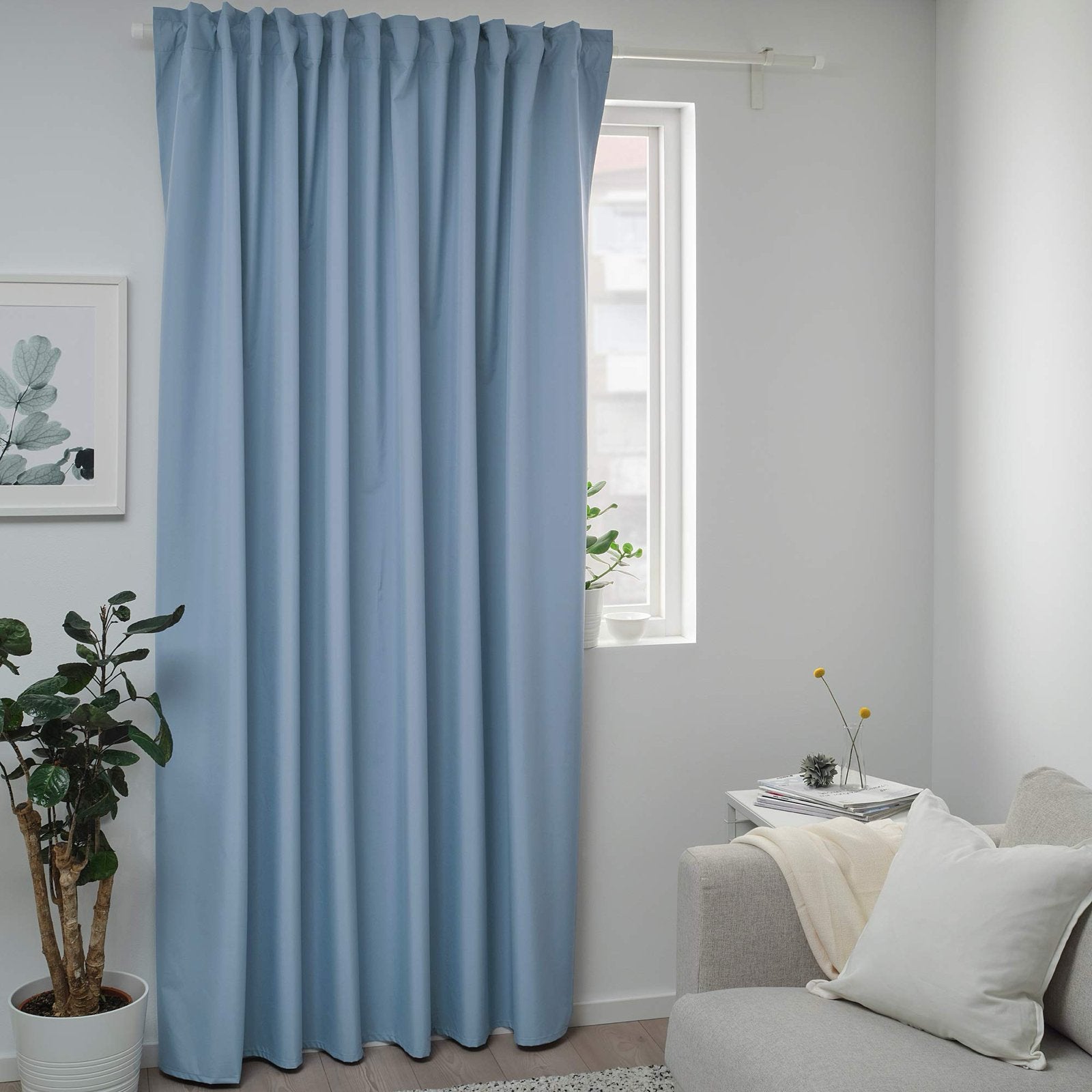 Lichtblauwe verduisterende gordijnen - IKEA Bengta, Ophalen, 300 cm, Zo goed als nieuw, Gordijn