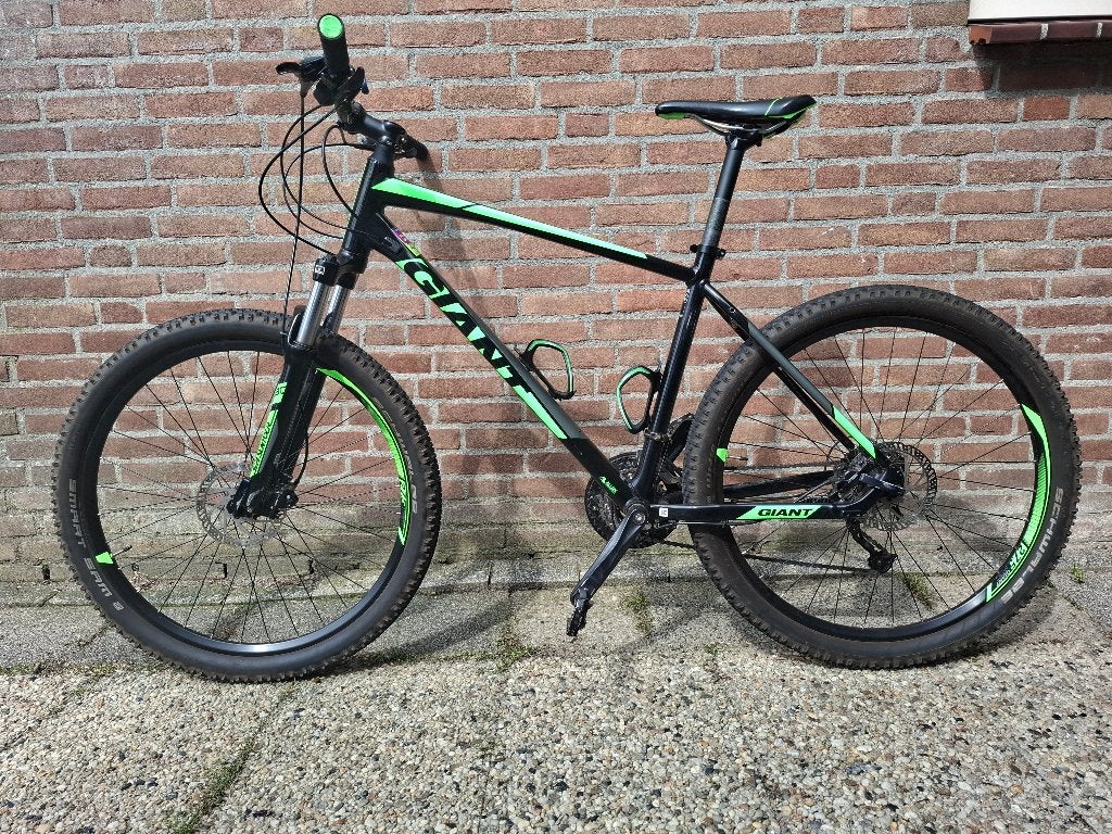 MTB Giant maat L   27,5, Fietsen en Brommers, Fietsen | Mountainbikes en ATB, Gebruikt, Heren, Giant, Hardtail, Schijfrem, Ophalen