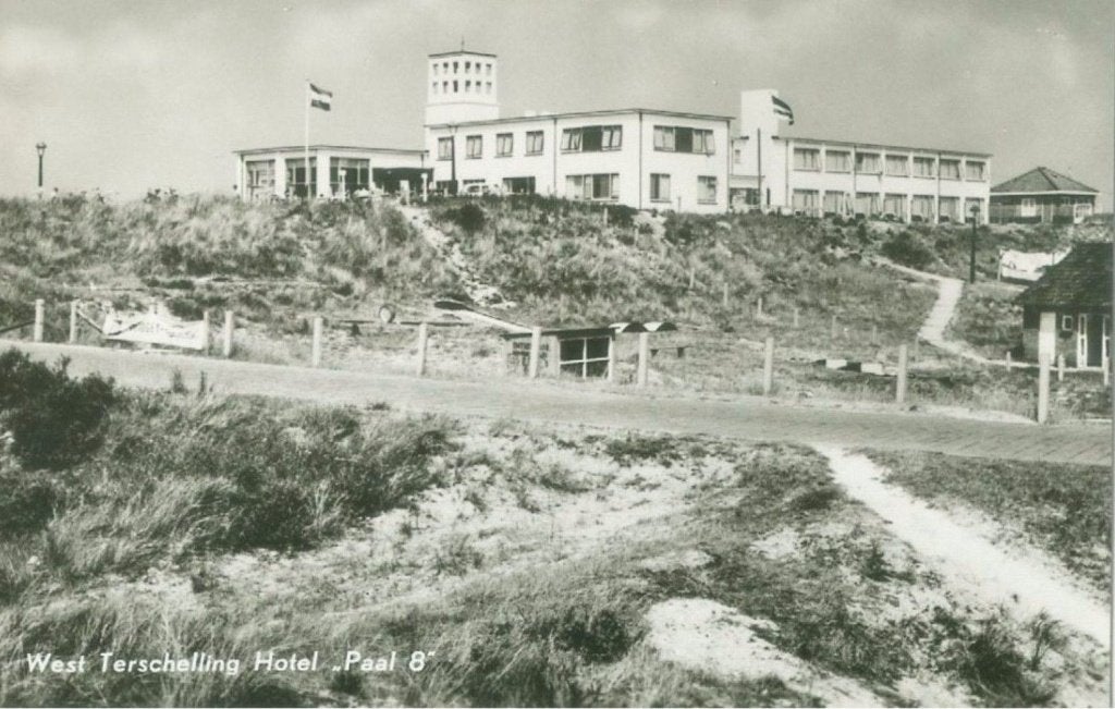 West-Terschelling; Hotel Paal 8 - niet gelopen., Verzenden, Ongelopen, Waddeneilanden