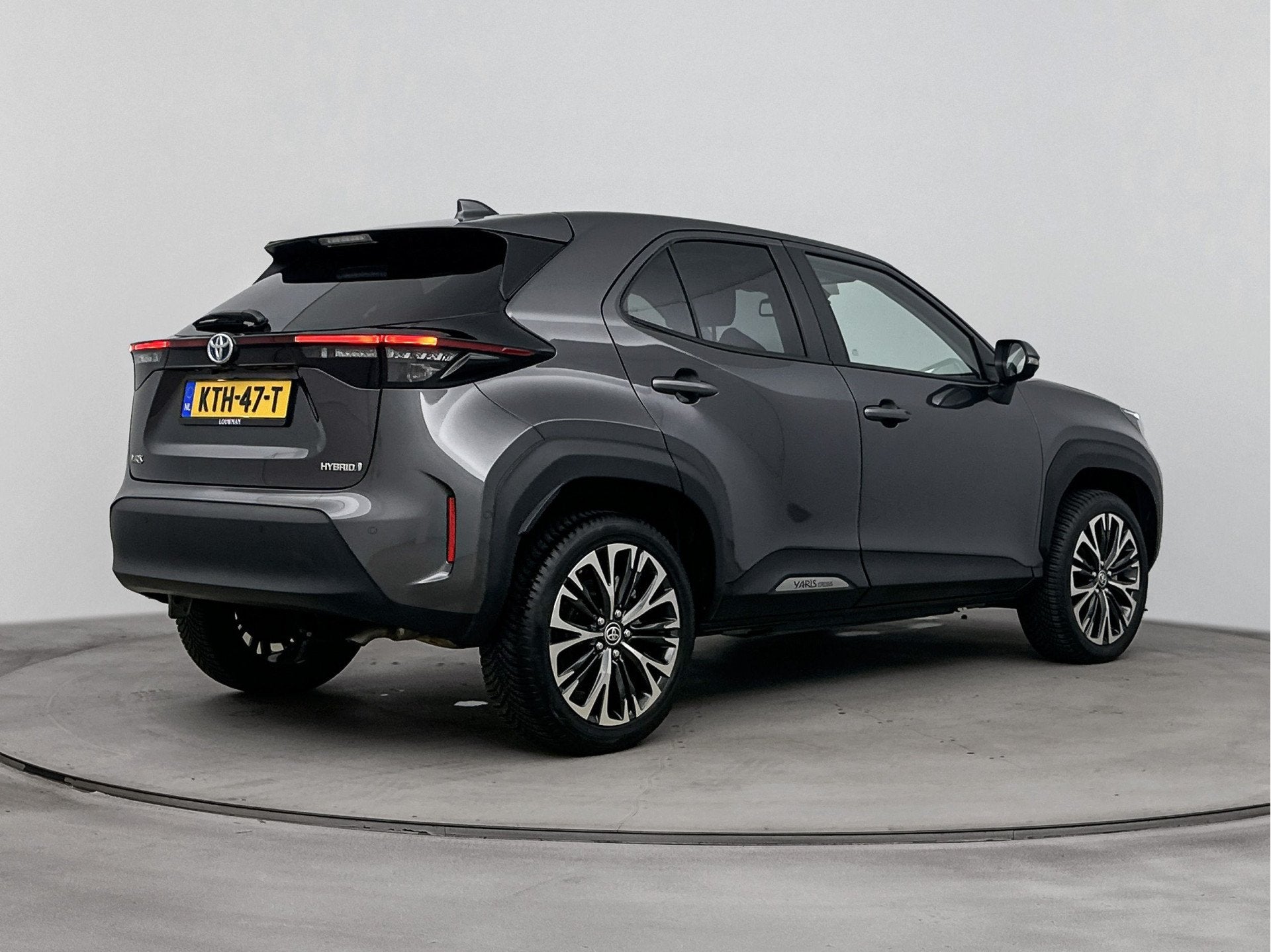 Toyota Yaris Cross 1.5 Hybrid Executive Plus | Glazen Panora, Auto's, 12 maanden, Stof, Gebruikt, 116 pk