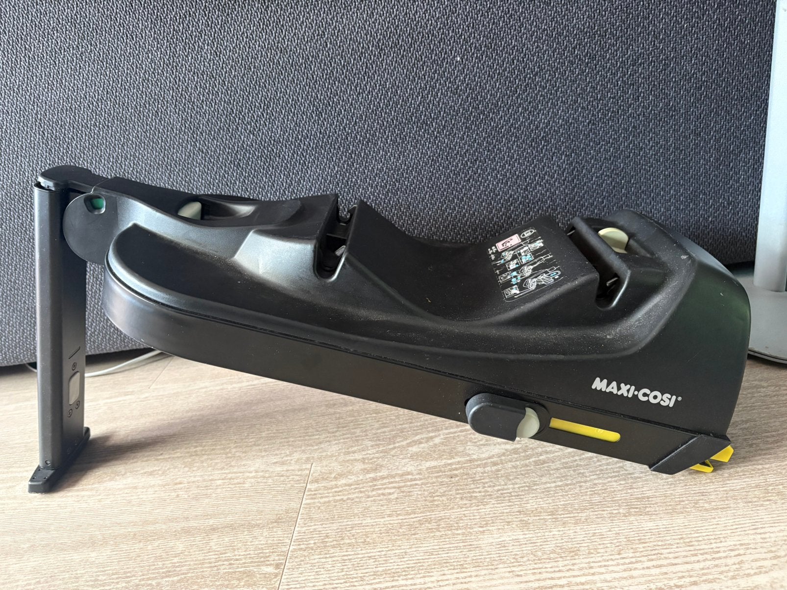 Maxi cosi auto base, Kinderen en Baby's, Autostoeltjes, 0 t/m 10 kg, Gebruikt, Ophalen of Verzenden, Isofix