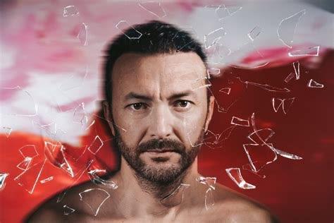 2 tickets Nasrdin Dchar - Den Haag - 23 mei, Tickets en Kaartjes, Theater | Overige, Twee personen, Mei