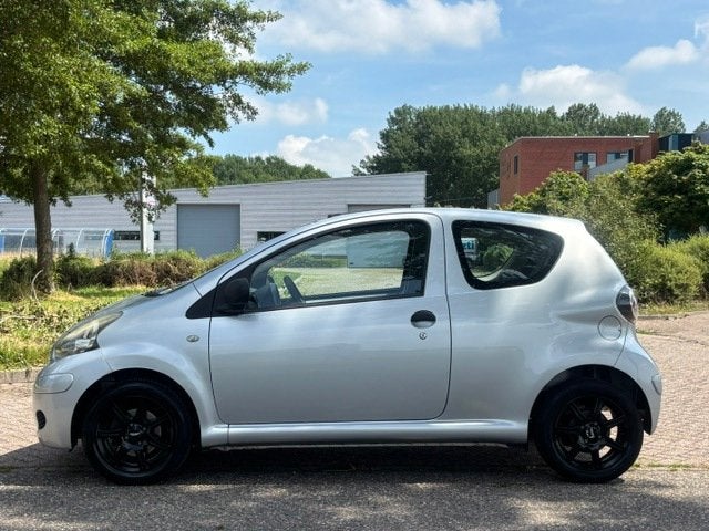 Toyota Aygo 1.0-12V Access 3-Drs Audio-CD/MP3 Colorpakket LM, Voorwielaandrijving, Euro 5, Stof, Gebruikt