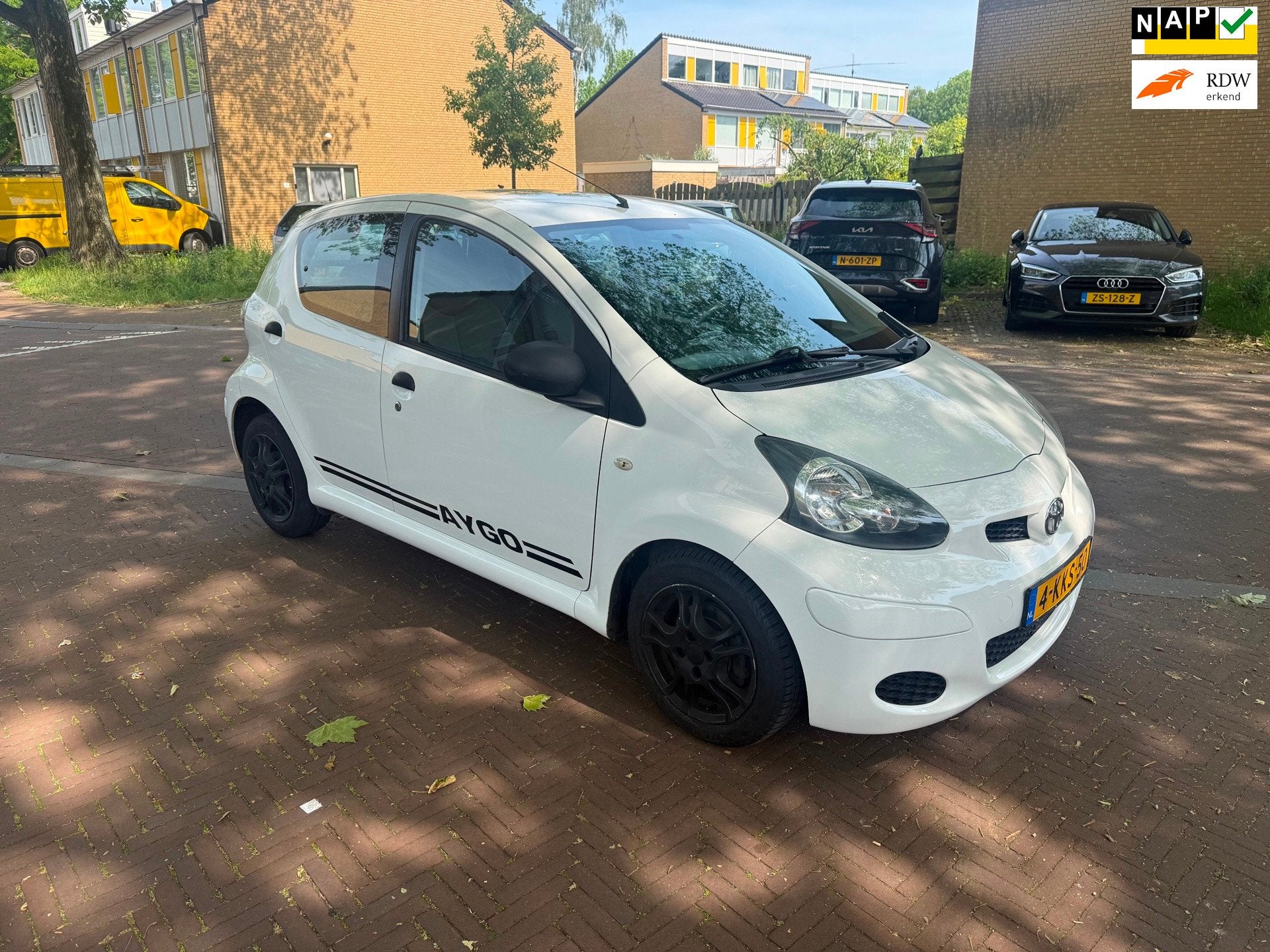 Toyota Aygo Airco / Bouwjaar 2013 / 147.000NAP / 5 deurs, Voorwielaandrijving, Euro 5, Gebruikt, 4 stoelen