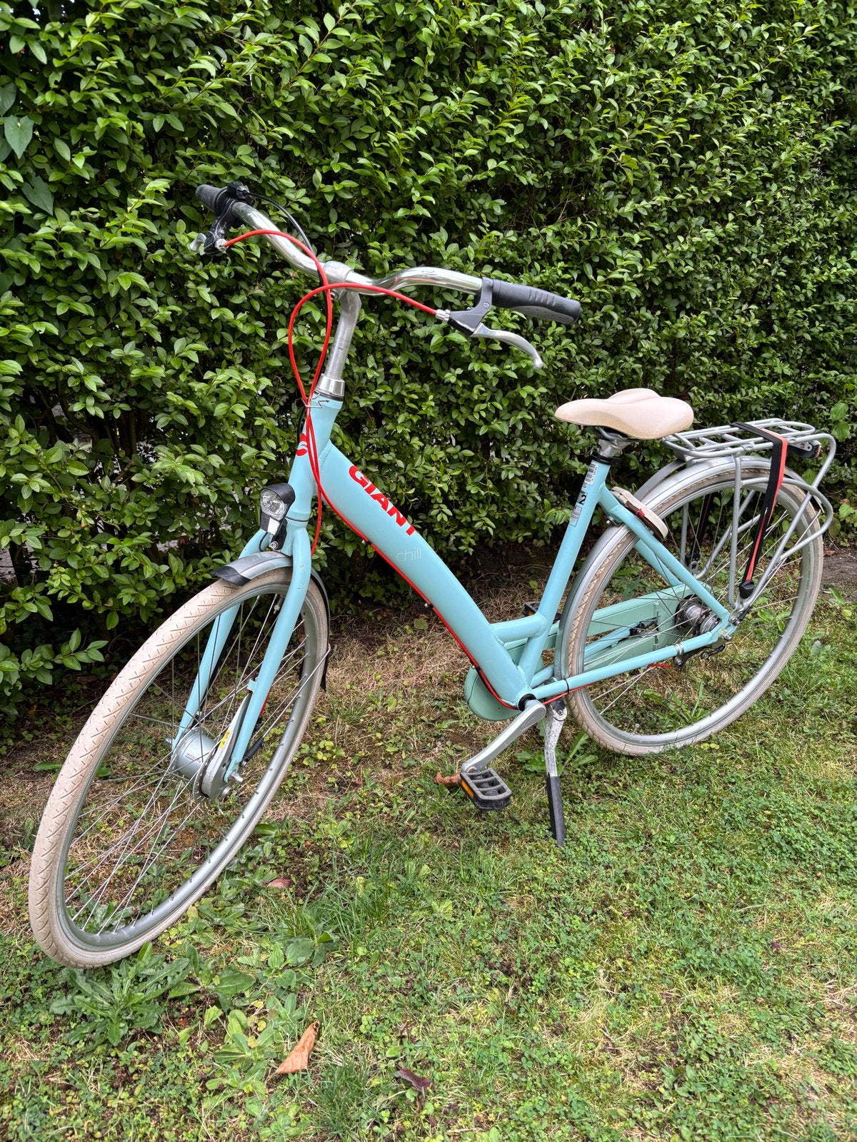 Giant Chill dames/meidenfietd - 28” met 3 versnellingen, Ophalen, Terugtraprem, Gebruikt, Versnellingen