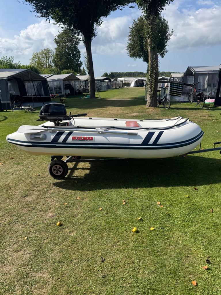 Suzumar 290 (2020) met Tohatsu MFS6D 6pk buitenboordmotor, Watersport en Boten, Rubberboten, Ophalen, Inclusief motor, Suzumar