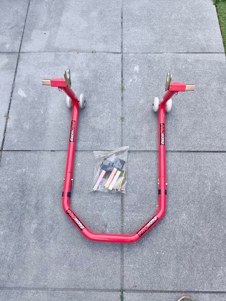 Proworks paddock stand, Motoren, Ophalen