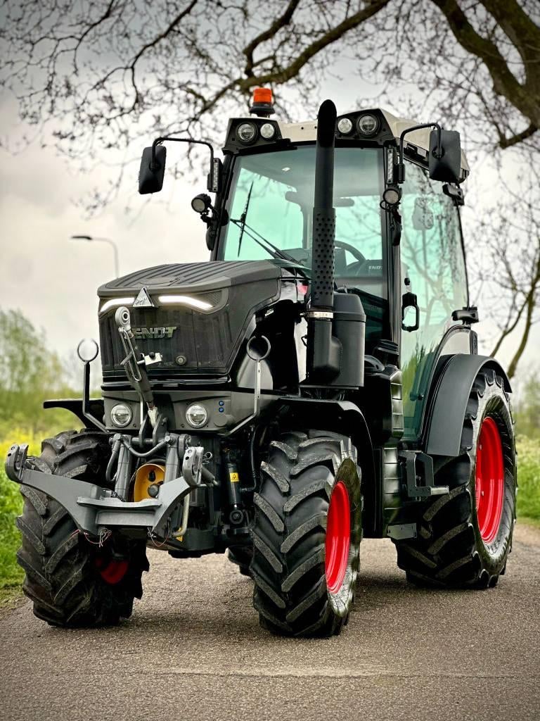 Fendt 211V Vario Gen3 Profi Smalspoor/Fruitteelttractor, Gebruikt, Fendt