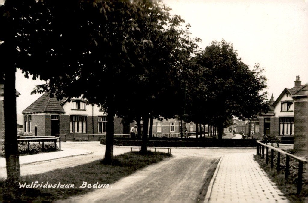 Bedum Walfriduslaan # 144, Verzamelen, Ansichtkaarten | Nederland, Verzenden, 1940 tot 1960, Ongelopen, Groningen