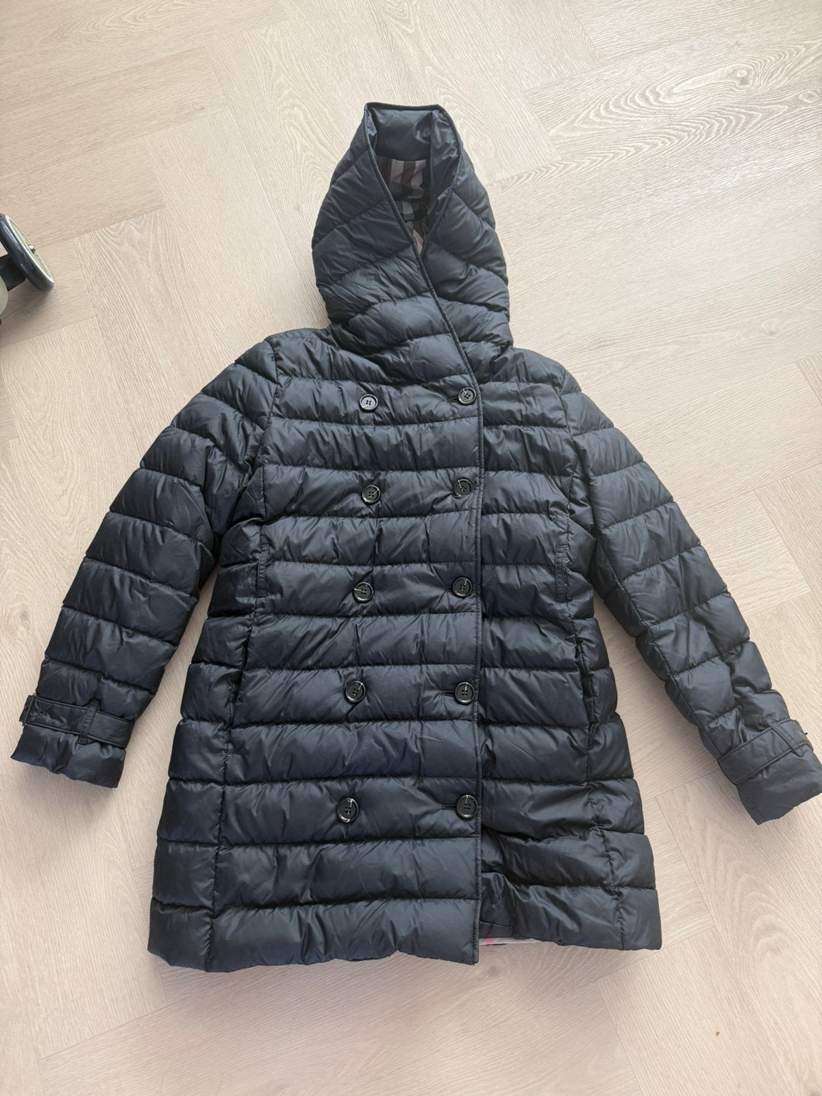 Burberry winterjas maat M origineel, Kleding | Dames, Ophalen of Verzenden, Nieuw, Maat 38/40 (M), Zwart