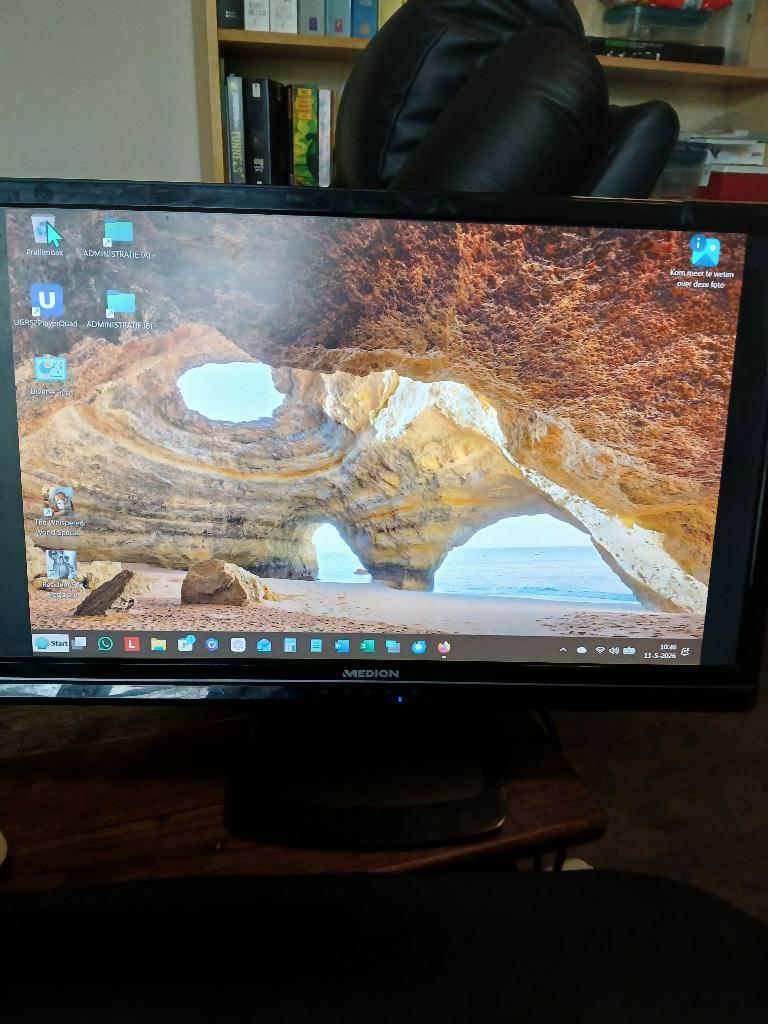 Medion lcd monitor, Gebruikt, Medion, 1 tot 2 ms, LED