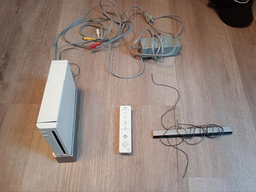 Nintendo Wii, Spelcomputers en Games, Spelcomputers | Nintendo Wii, Ophalen, Gebruikt, Met 1 controller