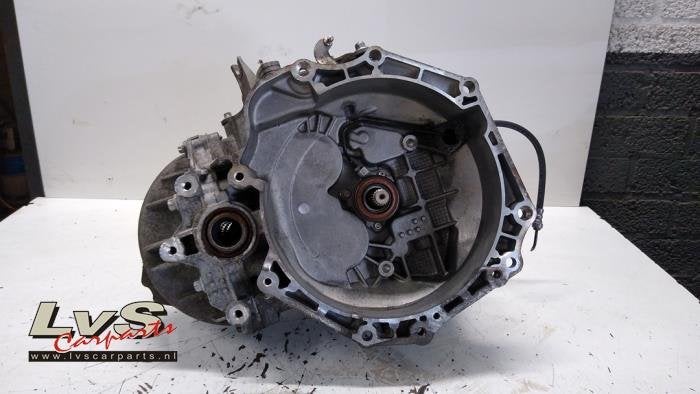 Versnellingsbak van een Opel Meriva, Gebruikt, -, -, Opel