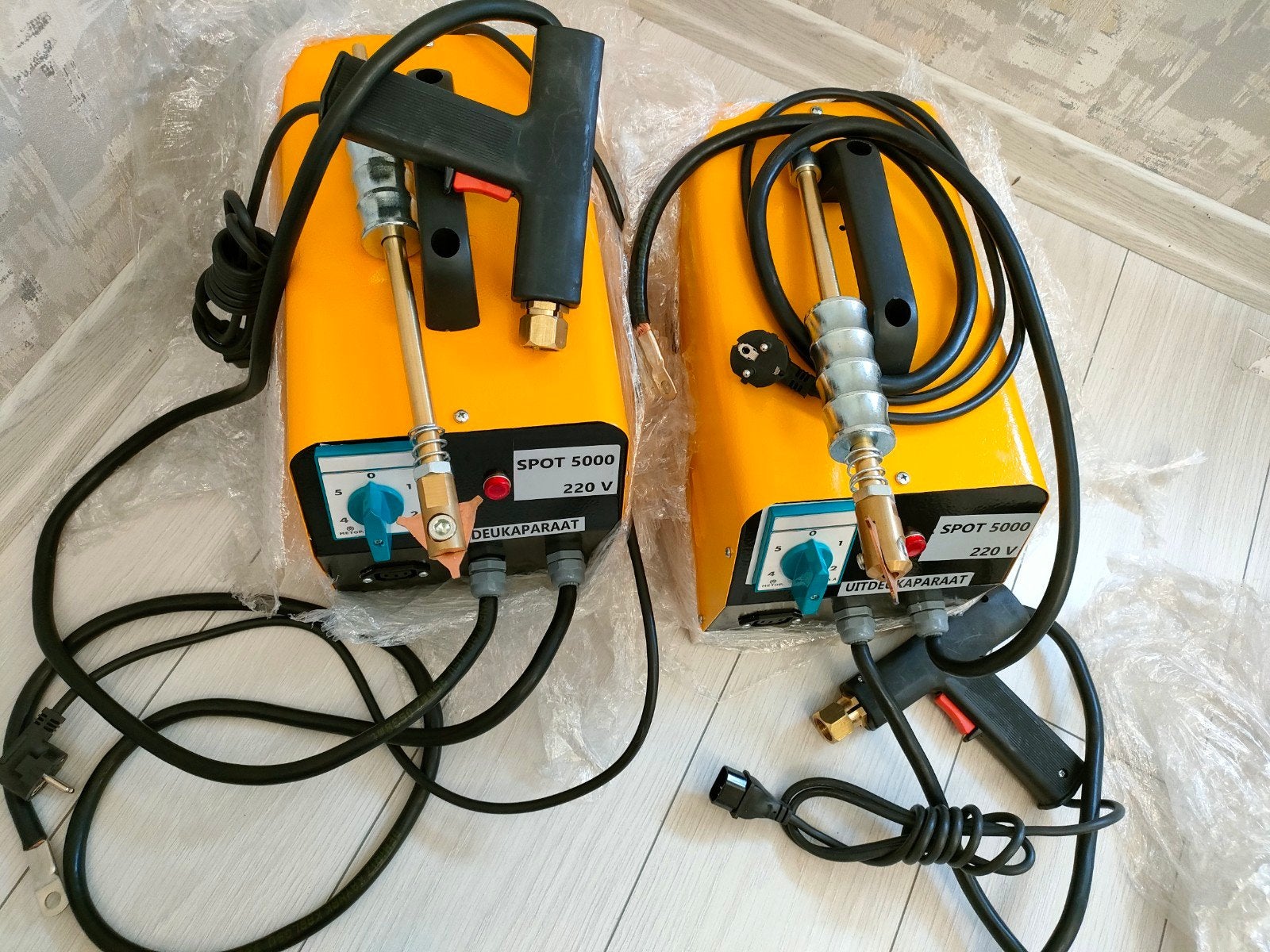 Spotter uitdeukaparaat werkt op 230v ., Ophalen of Verzenden, Nieuw