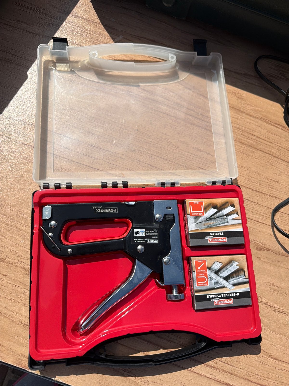 Powerfix tacker met nietjes en spijkers, Ophalen, Nieuw, Tacker/nietmachine, Overige merken