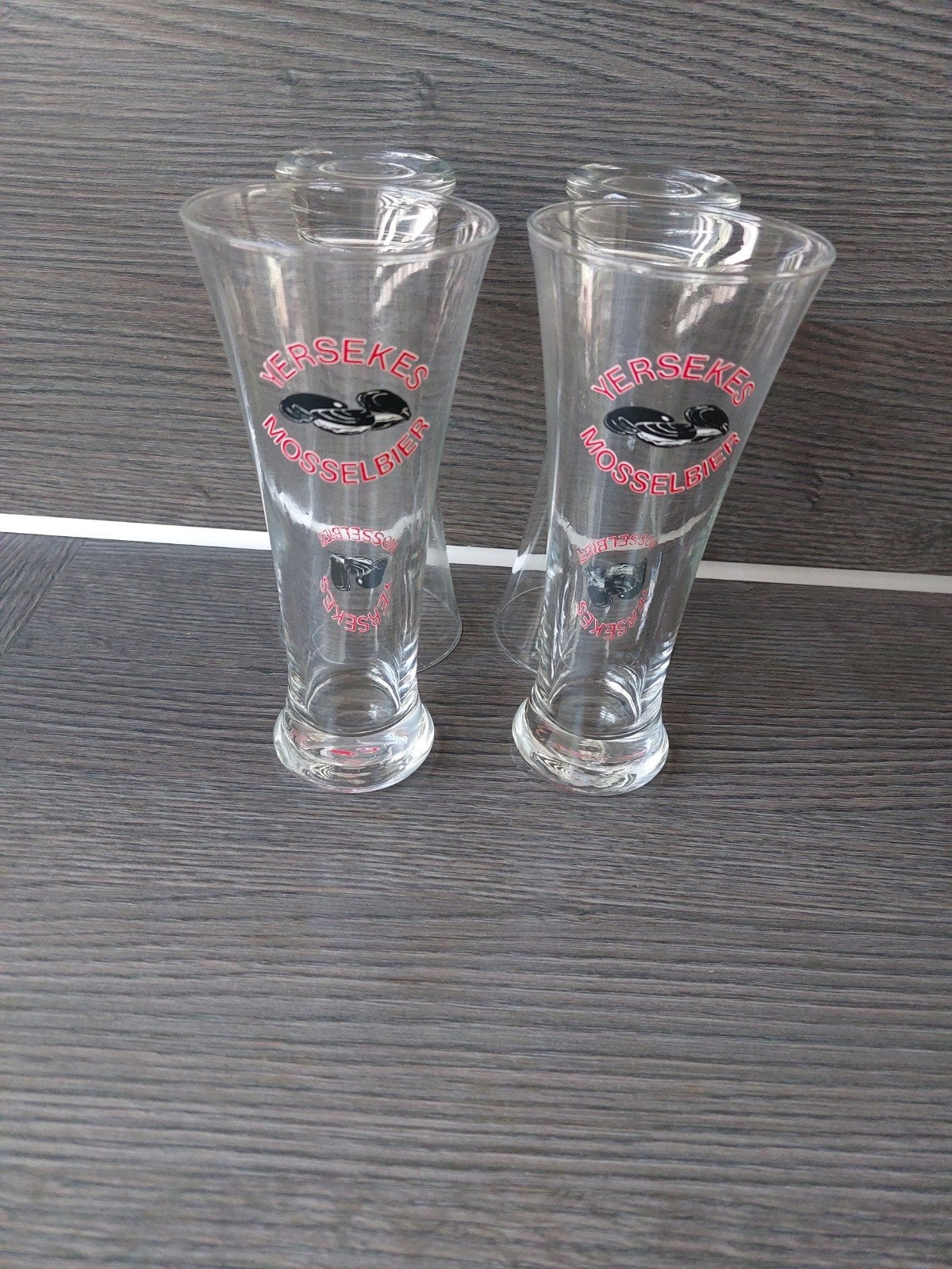 Bierglazen, Yersekes mosselbier, Ophalen, Zo goed als nieuw, Bierglas