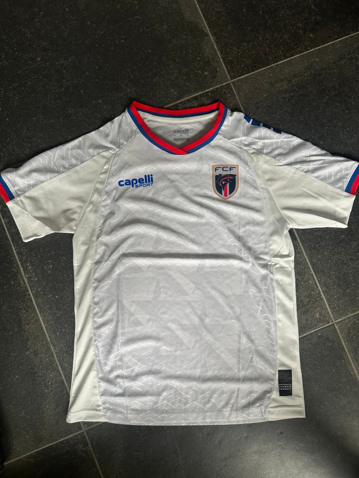 Kaapverdie Wk 2026 uit shirt maat L Capelli sport, Ophalen of Verzenden, Zo goed als nieuw, Maat 52/54 (L), Wit