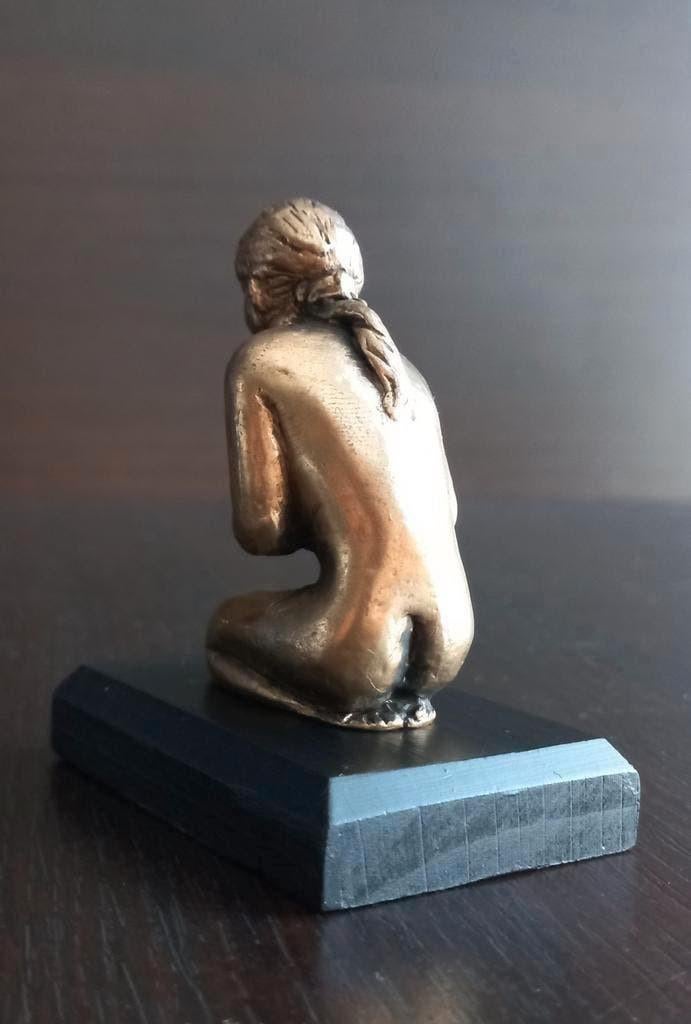 Corry Ammerlaan beeldje op houten voet, Verzamelen, Ophalen of Verzenden
